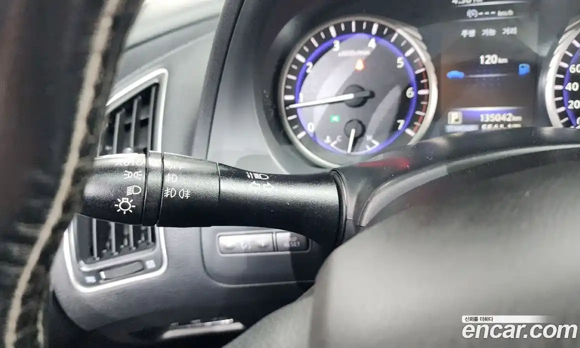 Infiniti Q50 2014 2.1 гидро в Москве № 1324301, фото 20