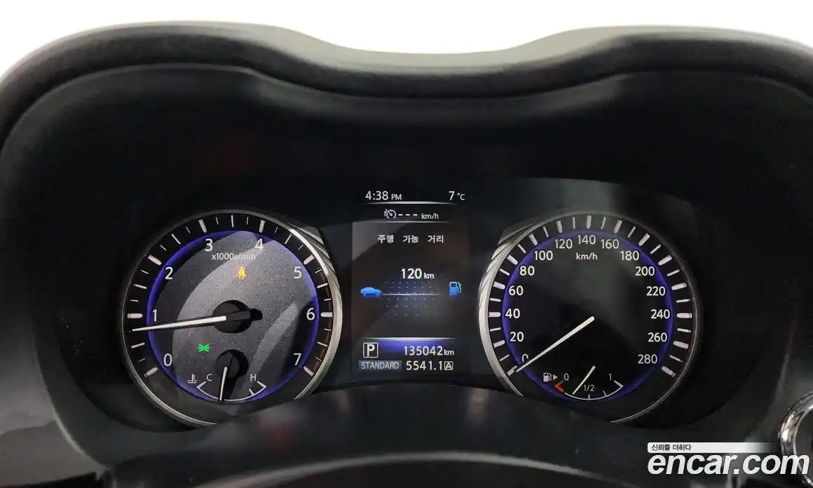 Infiniti Q50 2014 2.1 гидро в Москве № 1324301, фото 8