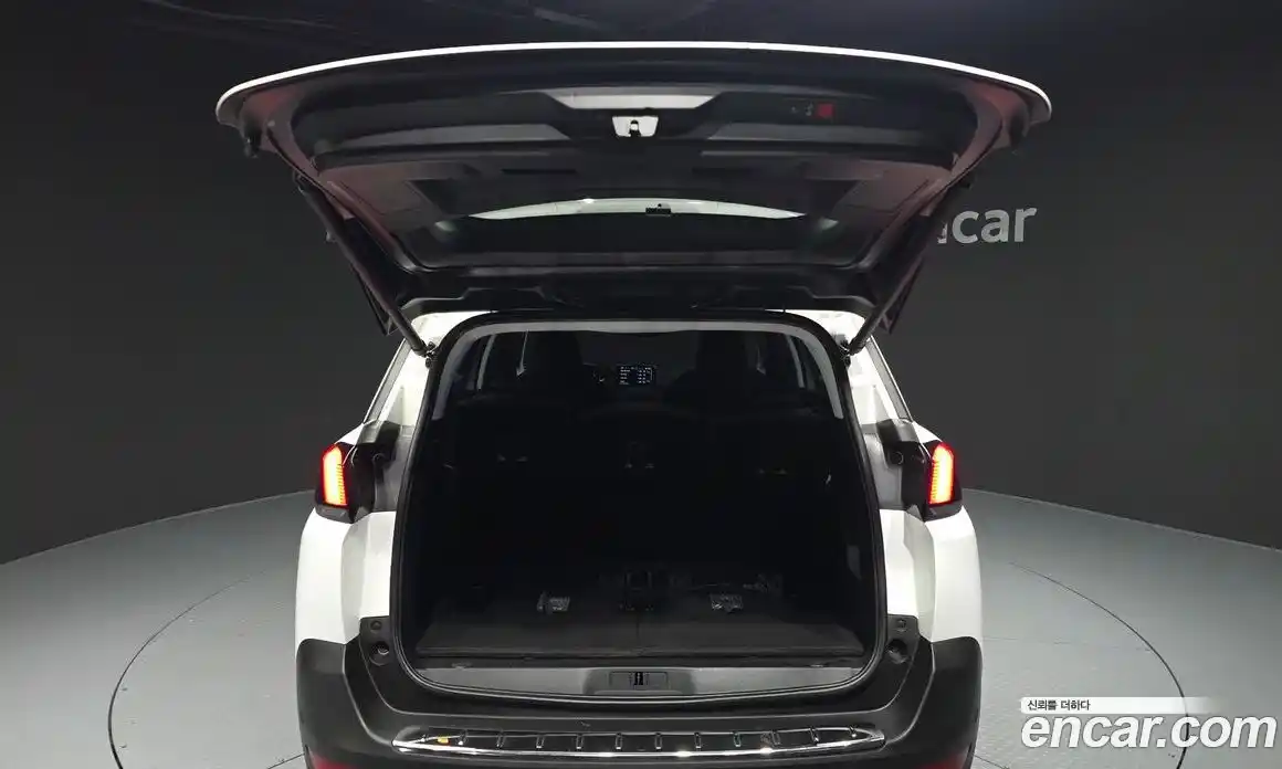 Peugeot 5008 2018 1.6 гидро в Москве № 1324404, фото 20