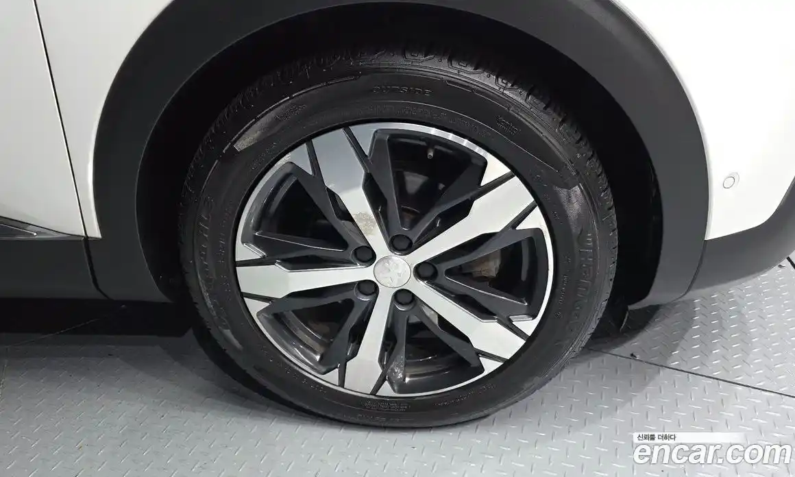 Peugeot 5008 2018 1.6 гидро в Москве № 1324404, фото 5