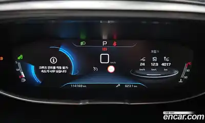 Peugeot 5008 2018 1.6 гидро в Москве № 1324404, миниатюра 8