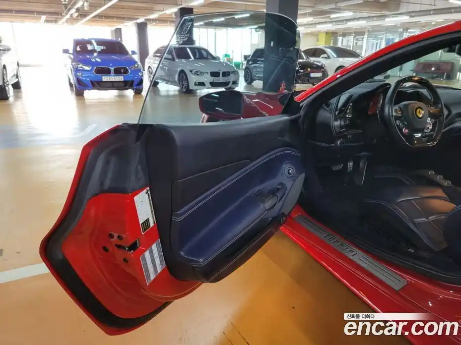 Ferrari 488 2017 3.9 гидро в Москве № 1324463, фото 9