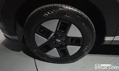 Hyundai Santa Fe 2024 1.6 гидро в Москве № 1342074, миниатюра 5