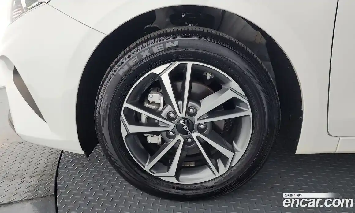 Kia K3 2024 1.6 Автомат в Москве № 1342581, фото 5