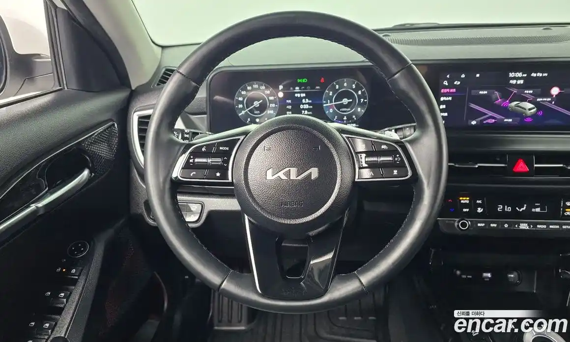 Kia Seltos 2023 1.6 гидро в Москве № 1342989, фото 13