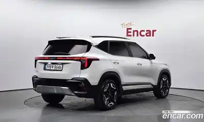 Kia Seltos 2023 1.6 гидро в Москве № 1342989, миниатюра 2