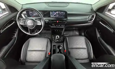 Kia Seltos 2023 1.6 гидро в Москве № 1342989, миниатюра 7