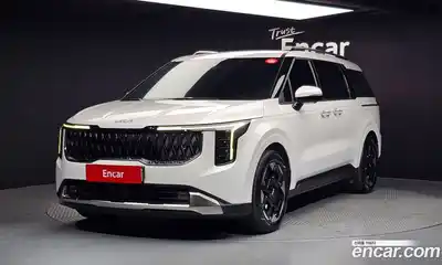 Kia Canival 9-Seater Noblesse