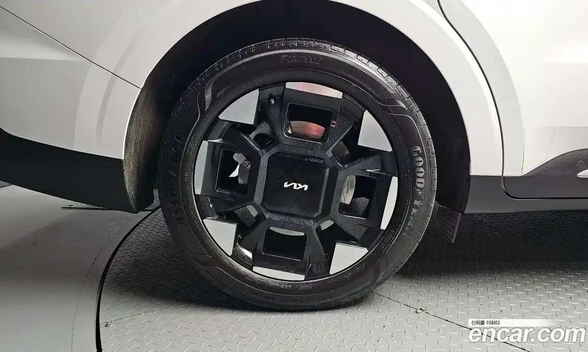 Kia Canival 2024 2.2 Автомат в Москве № 1343041, фото 5