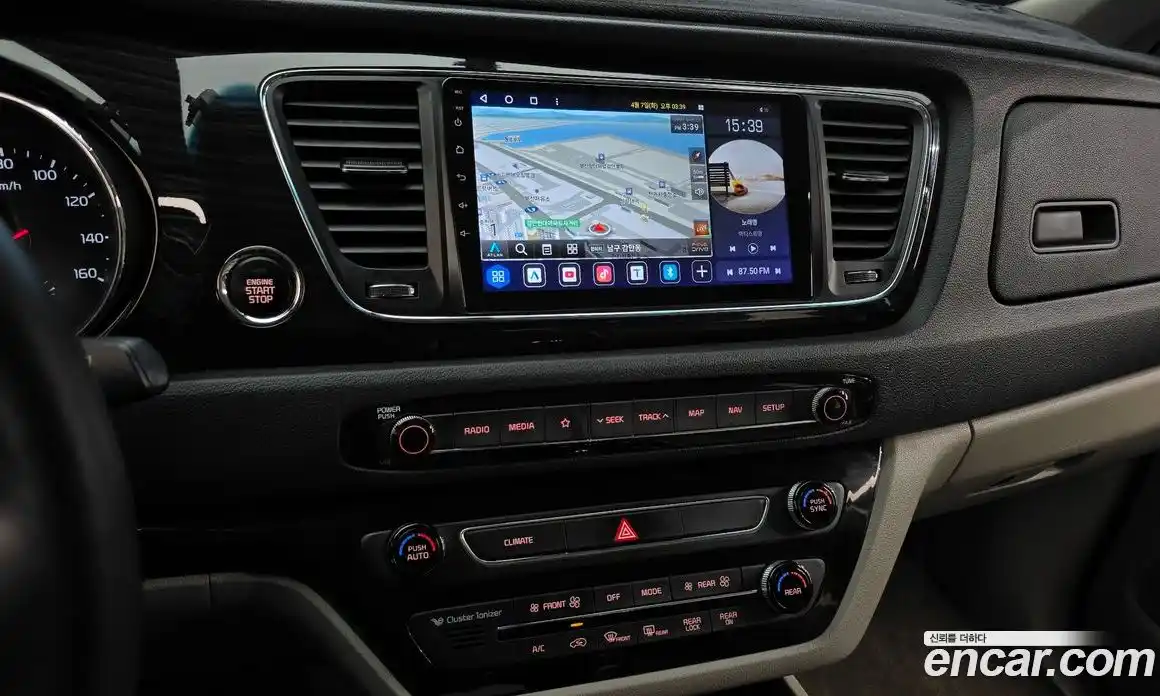 Kia Canival 2019 2.2 Автомат в Москве № 1343186, фото 13