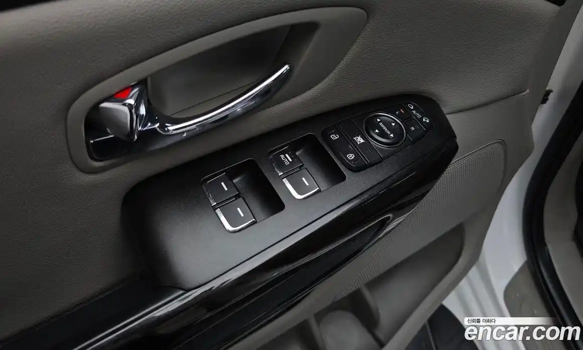 Kia Canival 2019 2.2 Автомат в Москве № 1343186, фото 16