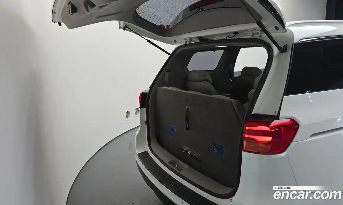 Kia Canival 2019 2.2 Автомат в Москве № 1343186, фото 20