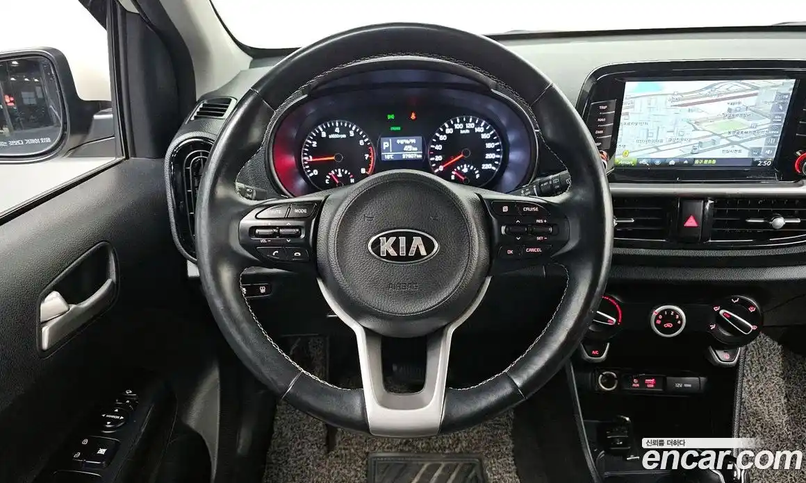 Kia Morning 2017 1.0 Автомат в Москве № 1343191, фото 13