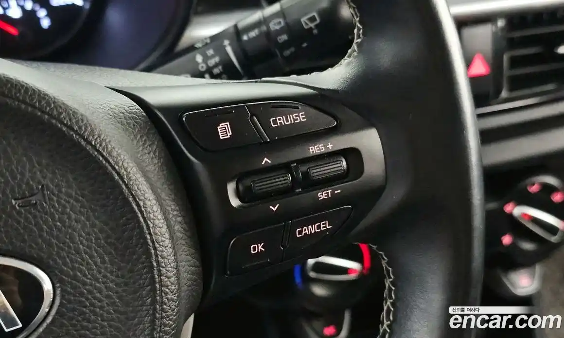 Kia Morning 2017 1.0 Автомат в Москве № 1343191, фото 14