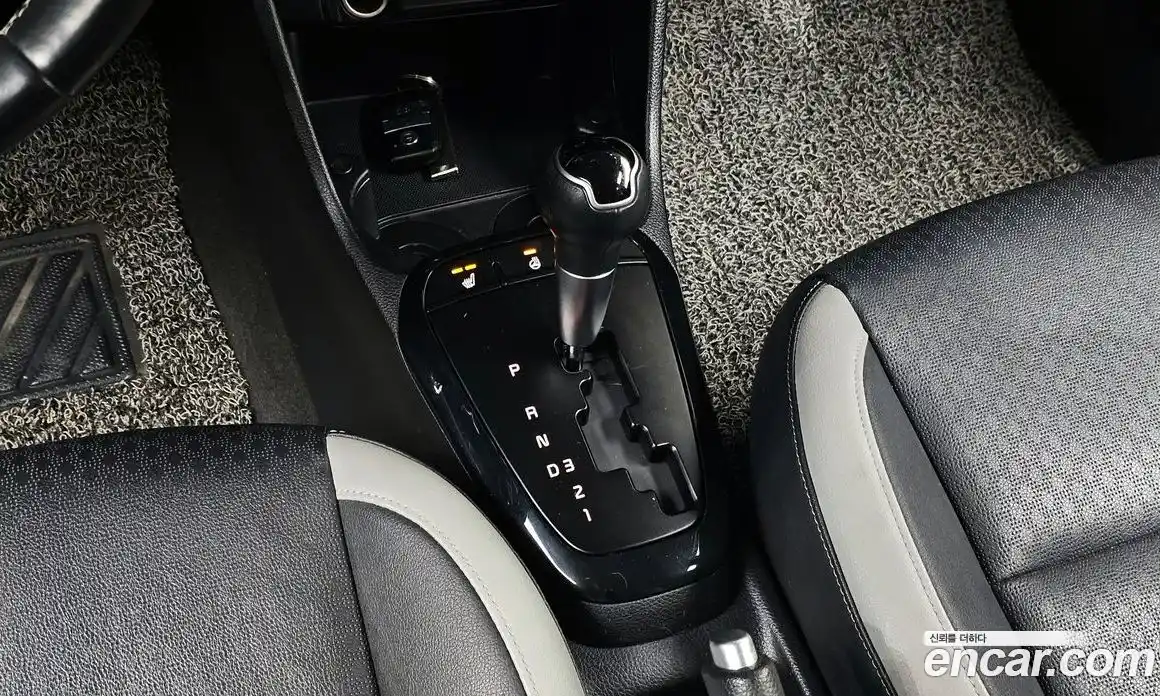 Kia Morning 2017 1.0 Автомат в Москве № 1343191, фото 9