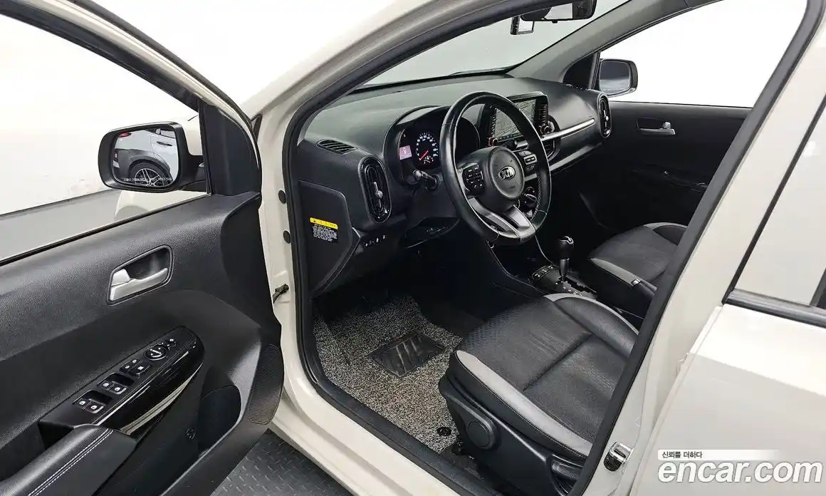 Kia Morning 2017 1.0 Автомат в Москве № 1343191, фото 10