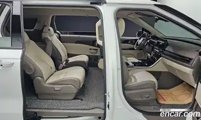 Kia Canival 2021 2.2 Автомат в Москве № 1343206, миниатюра 11