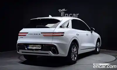 Genesis GV70 2022 2.5 гидро в Москве № 1343409, миниатюра 2
