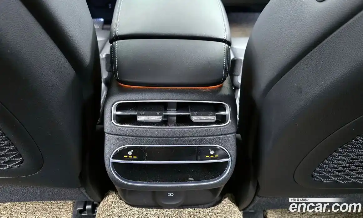 Genesis GV70 2021 2.5 Автомат в Москве № 1343570, фото 19