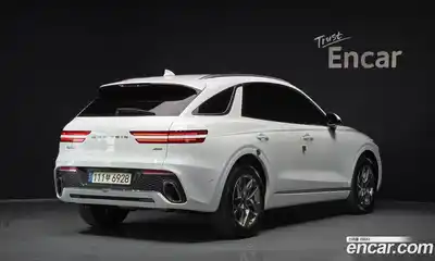 Genesis GV70 2021 2.5 Автомат в Москве № 1343570, миниатюра 2