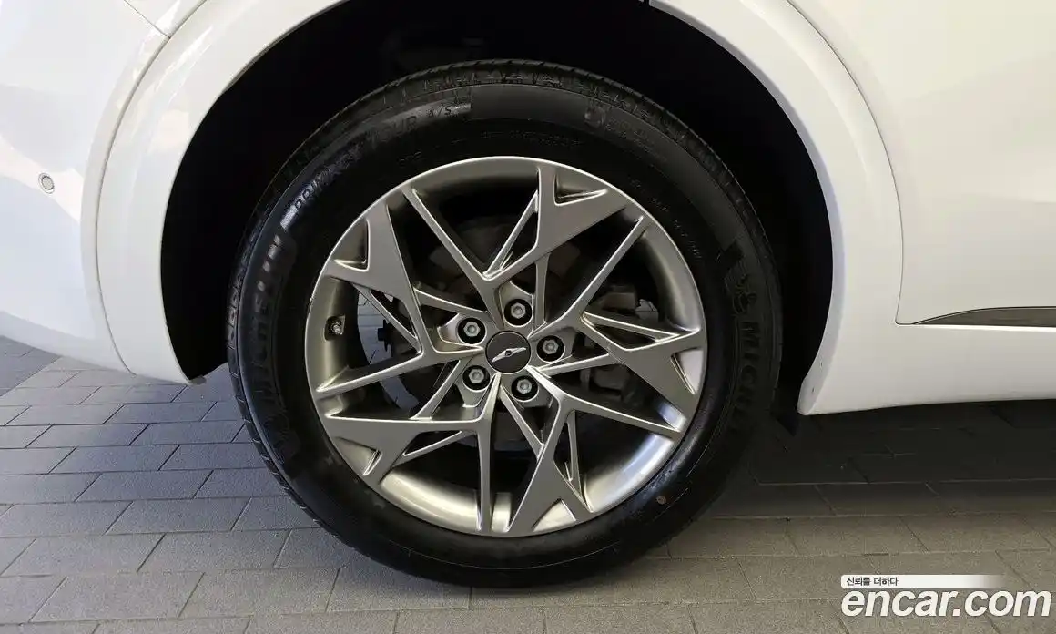 Genesis GV70 2021 2.5 Автомат в Москве № 1343570, фото 5