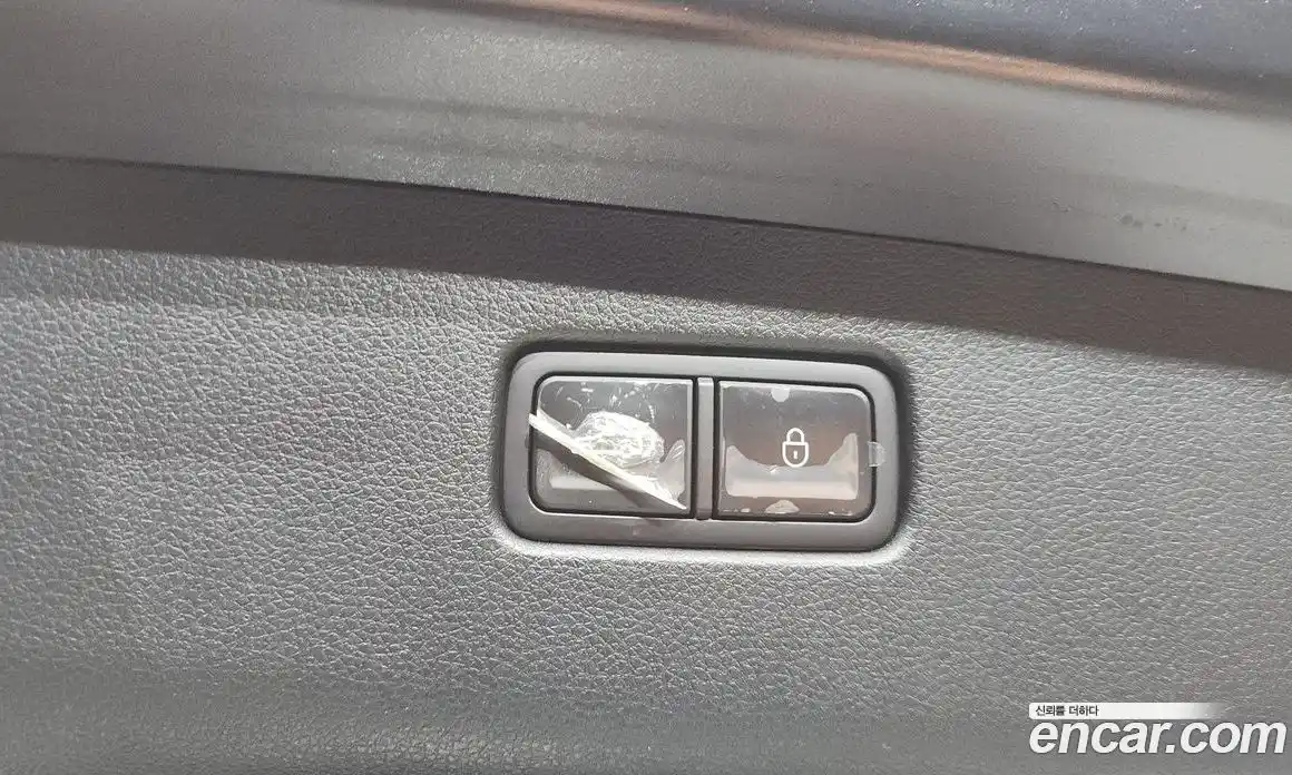 Genesis GV70 2021 2.5 Автомат в Москве № 1343681, фото 16