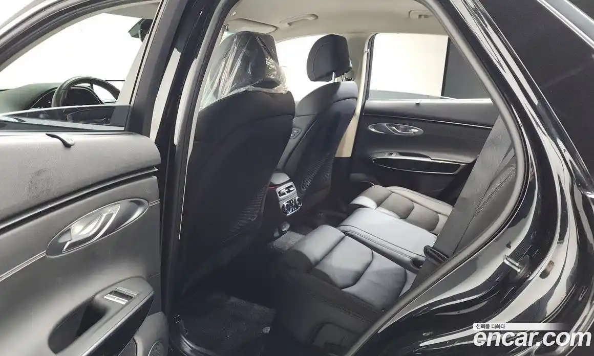 Genesis GV70 2021 2.5 Автомат в Москве № 1343681, фото 18