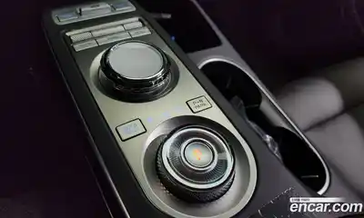 Genesis GV70 2021 2.5 Автомат в Москве № 1343681, миниатюра 9