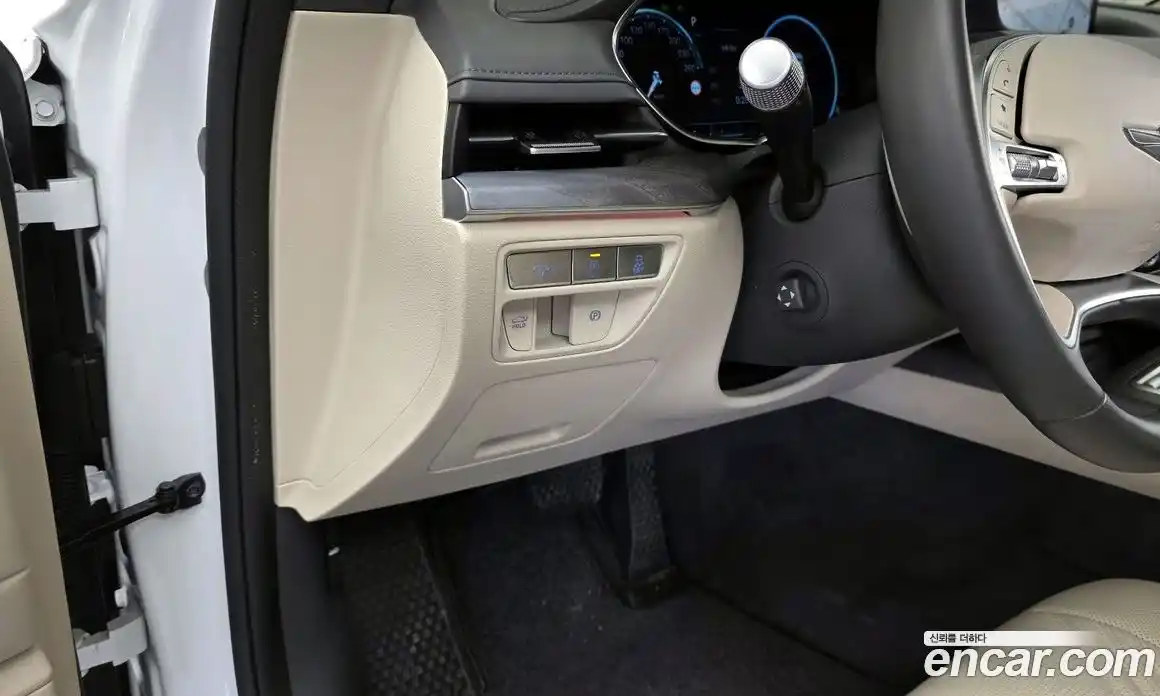 Genesis G80 2023 2.5 Автомат в Москве № 1343683, фото 18