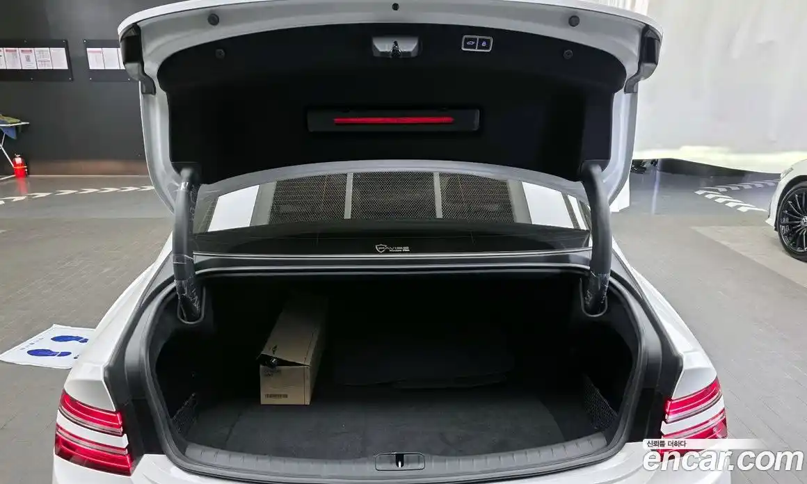 Genesis G80 2023 2.5 Автомат в Москве № 1343683, фото 20