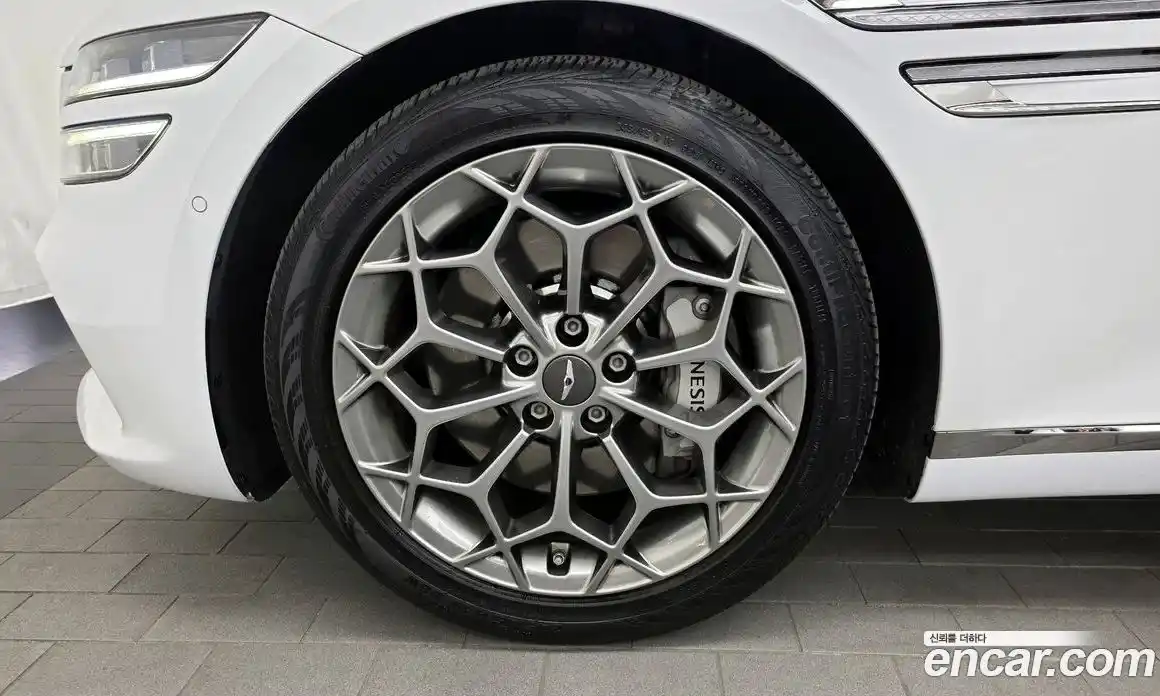 Genesis G80 2023 2.5 Автомат в Москве № 1343683, фото 5