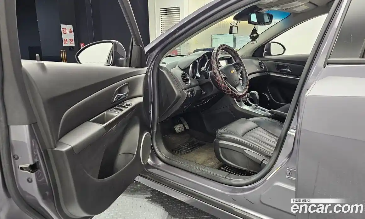 Chevrolet Cruze 2012 1.8 Автомат в Москве № 1345179, фото 10