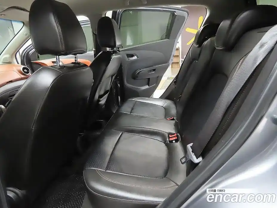 Chevrolet Aveo 2013 1.6 гидро в Москве № 1345930, фото 9
