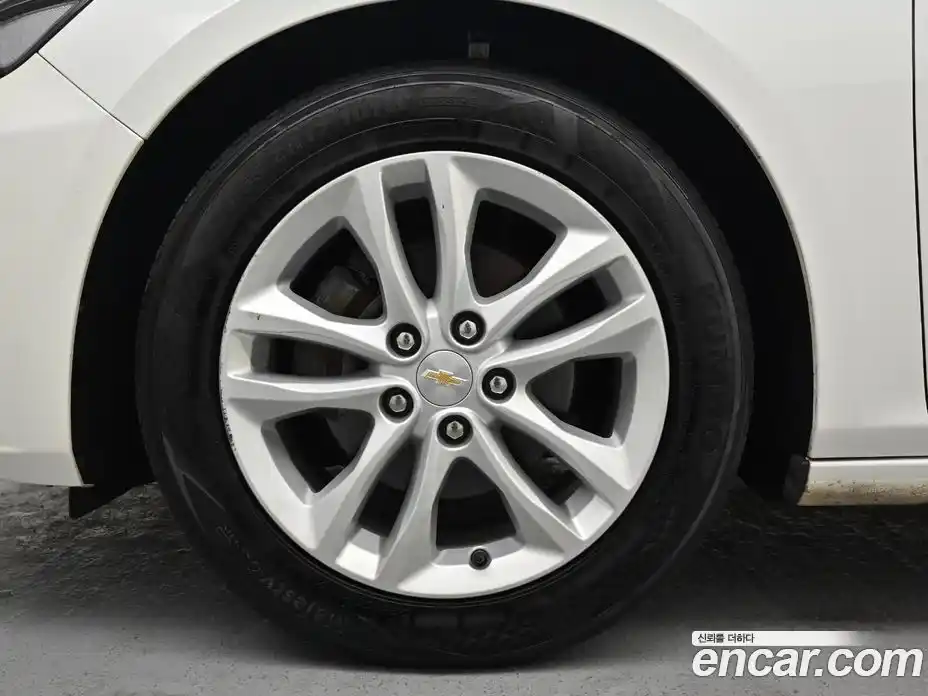 Chevrolet Malibu 2016 1.5 Автомат в Москве № 1345932, фото 5