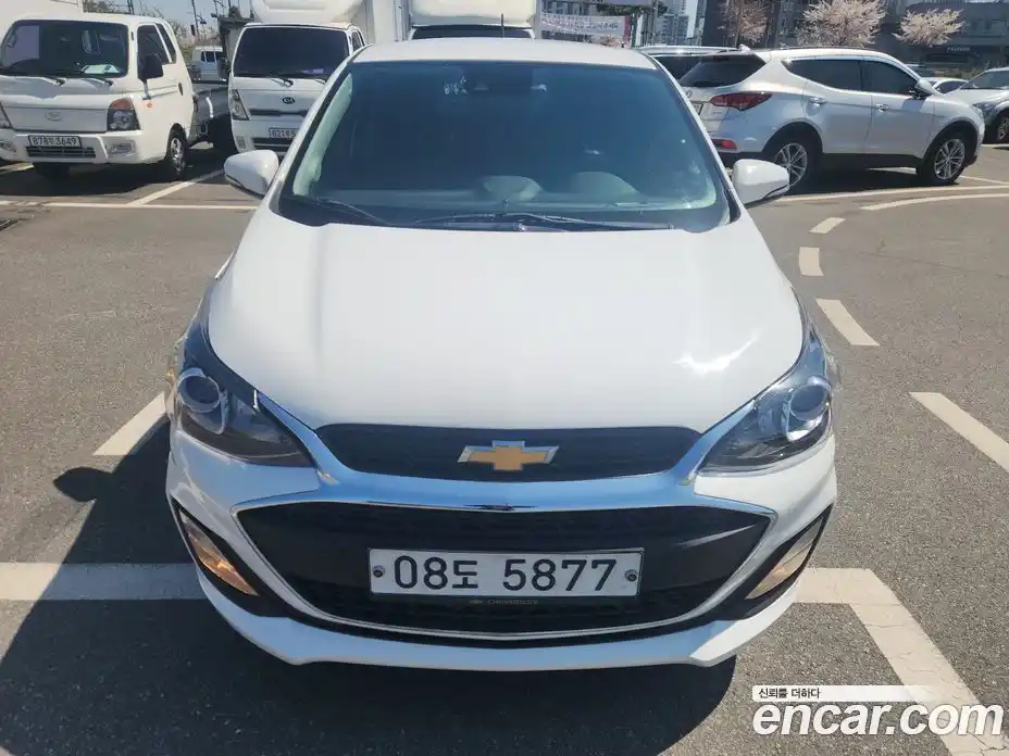 Chevrolet Spark 2019 1.0 Автомат в Москве № 1345976, фото 1