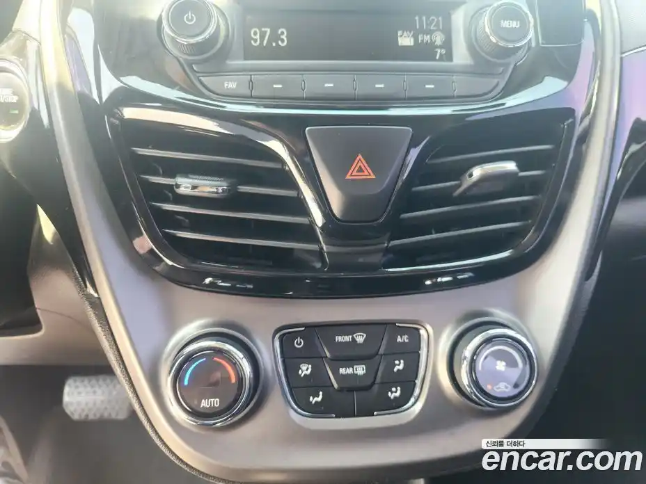 Chevrolet Spark 2019 1.0 Автомат в Москве № 1345976, фото 16