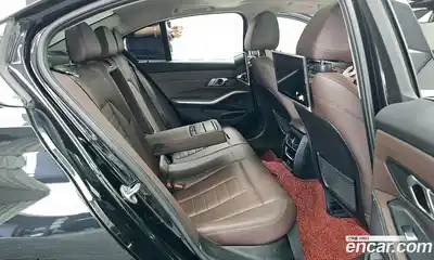 BMW 3-Series 2022 2.0 Автомат в Москве № 1347302, миниатюра 12