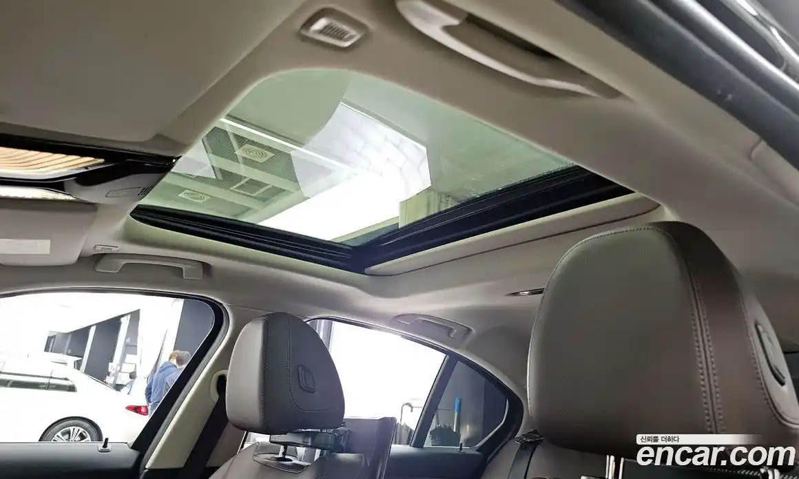 BMW 3-Series 2022 2.0 Автомат в Москве № 1347302, фото 17