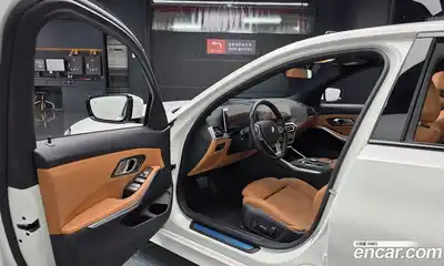 BMW 3-Series 2024 2.0 Автомат в Москве № 1347424, миниатюра 10