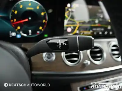 Mercedes-Benz E-Class 2020 2.0 гидро в Москве № 1347880, миниатюра 9