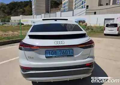 Audi Q4 e-tron 2022 0.1 гидро в Москве № 1348314, миниатюра 3