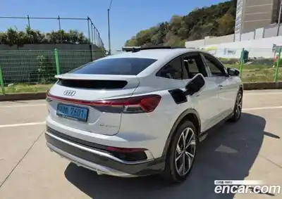 Audi Q4 e-tron 2022 0.1 гидро в Москве № 1348314, миниатюра 6