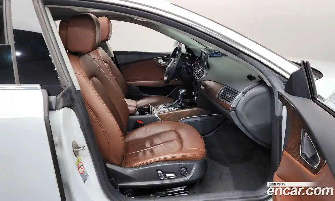 Audi A7 2015 3.0 гидро в Москве № 1348436, фото 11