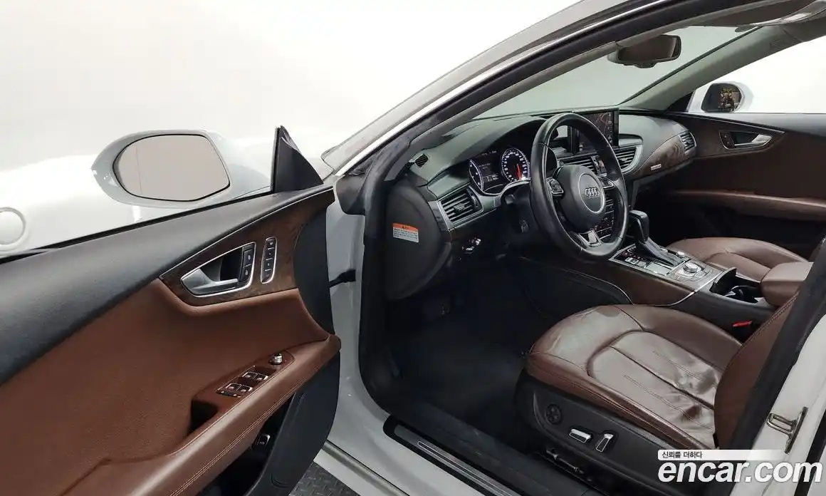 Audi A7 2015 3.0 гидро в Москве № 1348436, фото 10