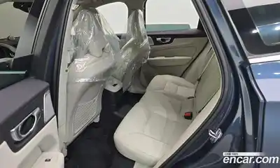 Volvo XC60 2021 2.0 гидро в Москве № 1348843, миниатюра 12