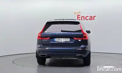 Volvo XC60 2021 2.0 гидро в Москве № 1348843, миниатюра 4