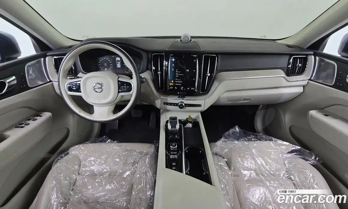 Volvo XC60 2021 2.0 гидро в Москве № 1348843, фото 7