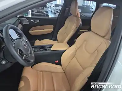 Volvo XC60 2023 2.0 гидро в Москве № 1348887, миниатюра 10