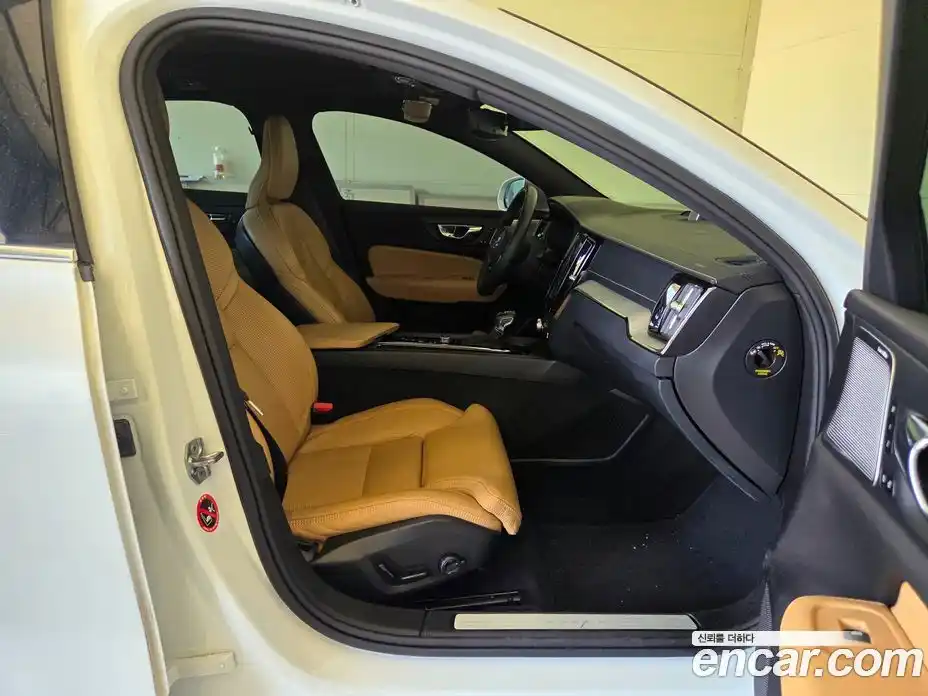 Volvo S60 2019 2.0 гидро в Москве № 1348899, фото 13