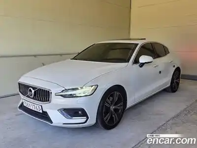 Volvo S60 2019 2.0 гидро в Москве № 1348899, миниатюра 2